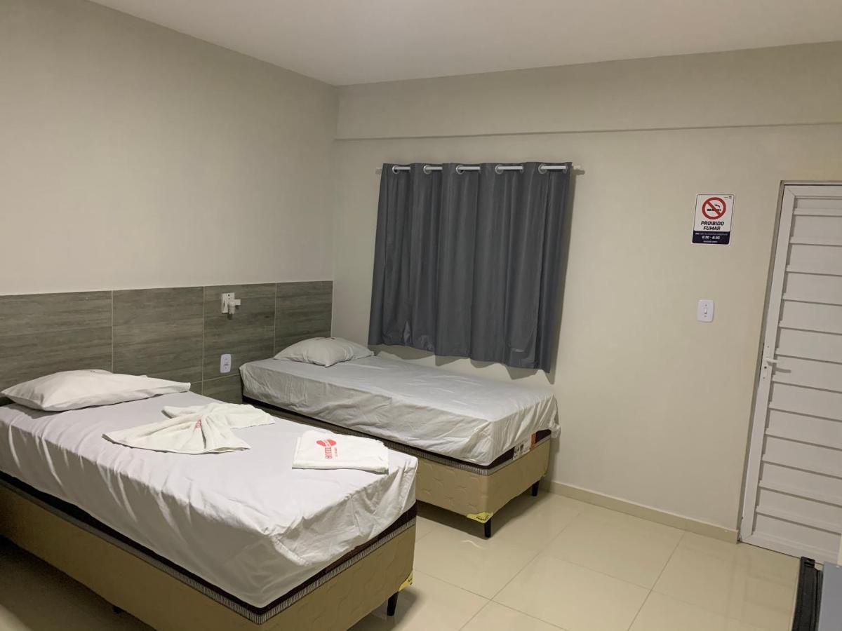 Hotel Mundial Patos  Bagian luar foto